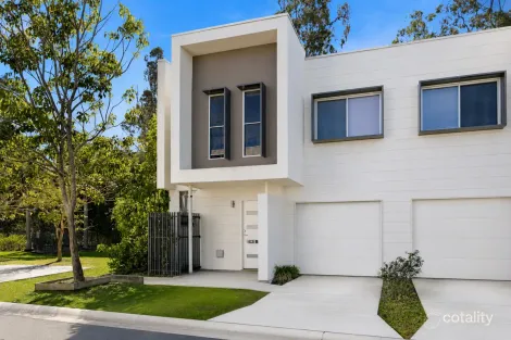 Property photo of 18/43 Riverbrooke Drive Upper Coomera QLD 4209