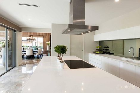 Property photo of 21 Flinders Circuit Fitzgibbon QLD 4018