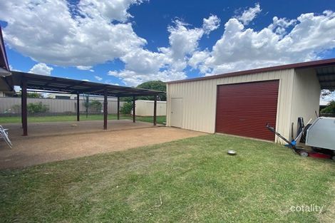 Property photo of 9 William Close Gracemere QLD 4702