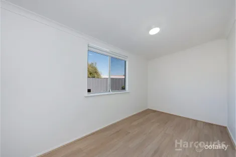 Property photo of 125 Ormsby Terrace Mandurah WA 6210