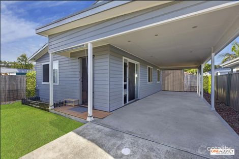 22 Pozieres Ave, Umina Beach, NSW 2257