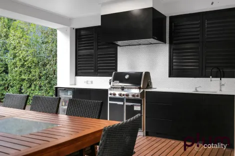 Property photo of 93 Goldsbrough Road Taringa QLD 4068