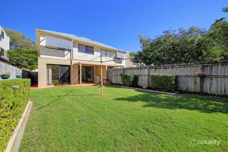 Property photo of 21/55 Harries Road Coorparoo QLD 4151