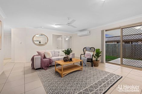 Property photo of 17 Linfield Street Hillcrest QLD 4118