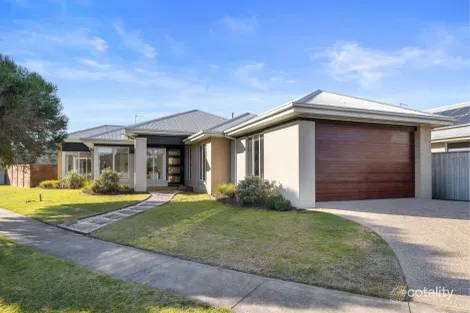 30-32 Paperbark Pl, Inverloch, VIC 3996