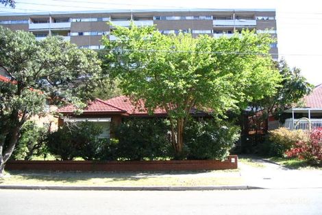 6 Mascot Dr, Eastlakes, NSW 2018