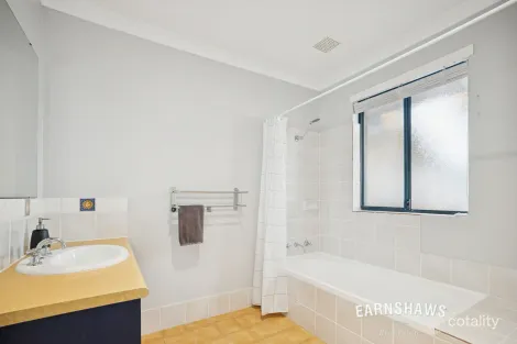 Property photo of 19 Sadlier Court Stoneville WA 6081