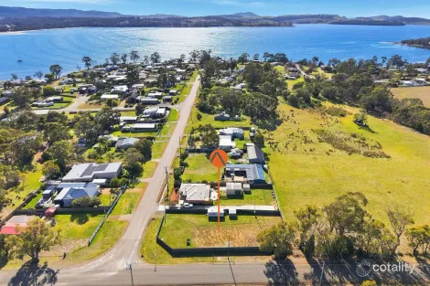 2 JETTY RD, ORFORD, TAS 7190
