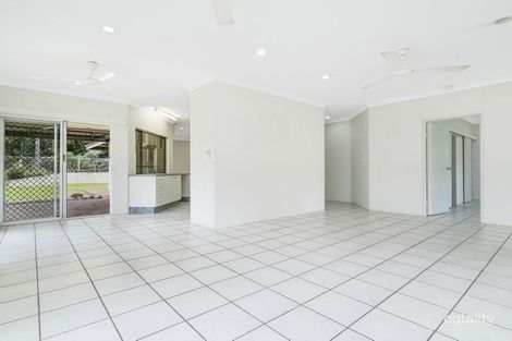 Property photo of 19 Edgecumbe Court Gray NT 0830