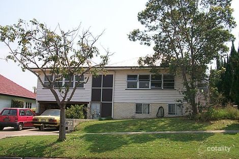 77 Pateena St, Stafford, QLD 4053