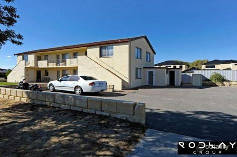 2/45 Parkin St, Rockingham, WA 6168