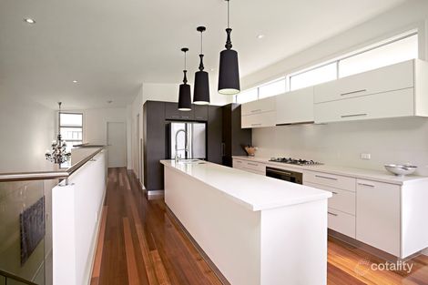 Property photo of 14 Lakeside Crescent Maribyrnong VIC 3032