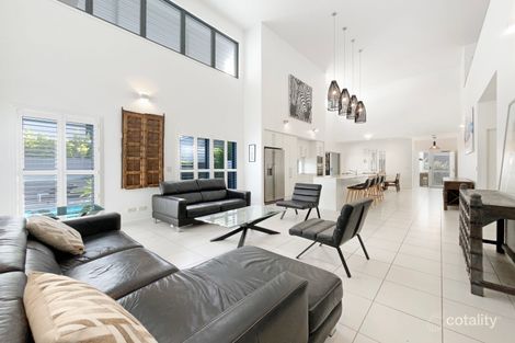 Property photo of 10 Pavilion Court Mudjimba QLD 4564