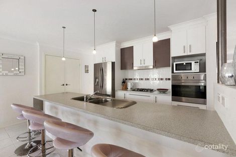 Property photo of 14 Delphinium Road Pakenham VIC 3810