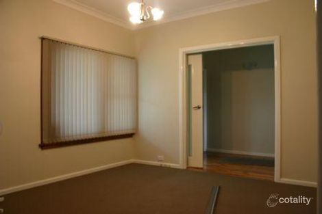 Property photo of 123 Parliament Road Macquarie Fields NSW 2564