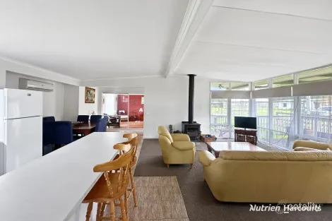 Property photo of 180 Holmans Road Yarram VIC 3971