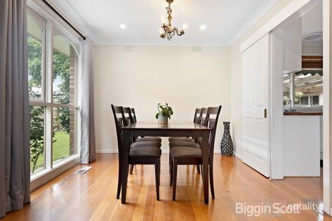 Property photo of 5 Nicholas Avenue Glen Waverley VIC 3150