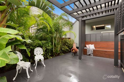 Property photo of 2/17 Bevis Street Bulimba QLD 4171