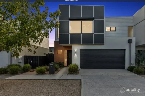 29 Hammond Cres, Officer, VIC 3809