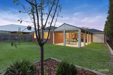 Property photo of 14 Baynton Crescent Lynbrook VIC 3975