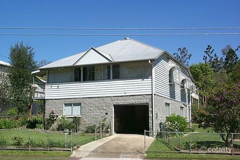 24 Rainworth Rd, Bardon, QLD 4065