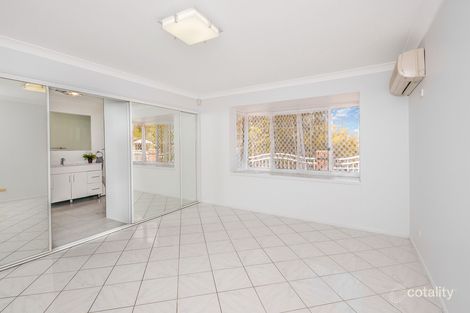 Property photo of 72 Oldbury Place Forest Lake QLD 4078