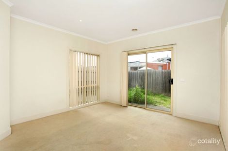 Property photo of 18 Chatsworth Avenue Ardeer VIC 3022
