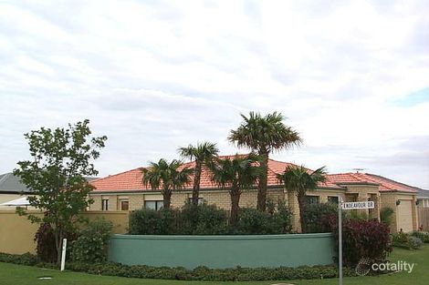 1 Quarterdeck Dr, Banksia Beach, QLD 4507
