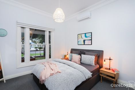 Property photo of 39 Elizabeth Street Newport VIC 3015