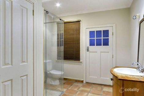 Property photo of 23 Dudley Street Bardon QLD 4065