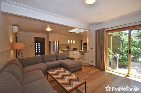 Property photo of 10 Doreen Court Montrose VIC 3765