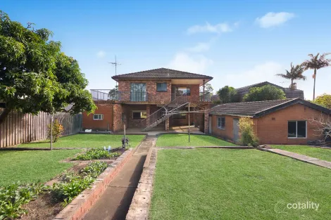 Property photo of 36 Pine Avenue Russell Lea NSW 2046