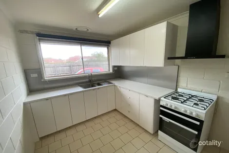 4/9 Ligar St, Sunbury, VIC 3429