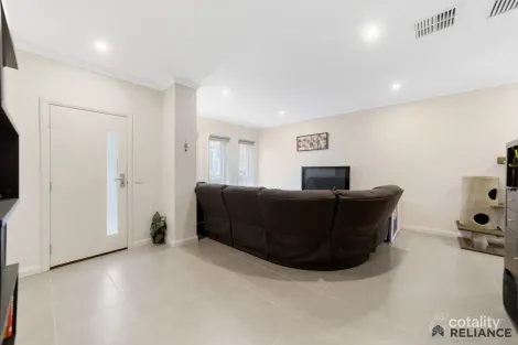 Property photo of 75 Balmain Road Mickleham VIC 3064