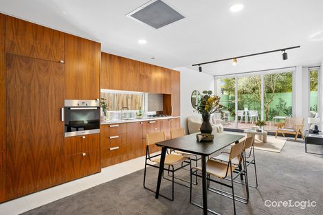 Property photo of 35 Ormond Road Elwood VIC 3184