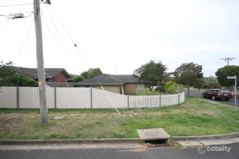 2 Dublin Dr, Grovedale, VIC 3216