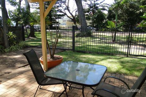 1/4 Shoal Bay Ave, Shoal Bay, NSW 2315