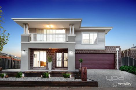 Property photo of 16 Luxor Drive Fraser Rise VIC 3336