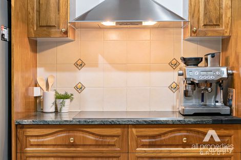 Property photo of 30 Bligh Place Drewvale QLD 4116