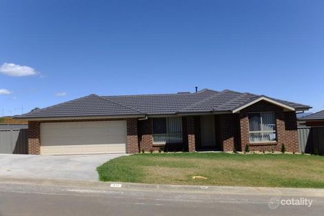 Property photo of 10 Egret Way Thurgoona NSW 2640