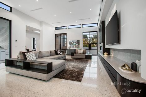 Property photo of 37 The Highway Mount Waverley VIC 3149