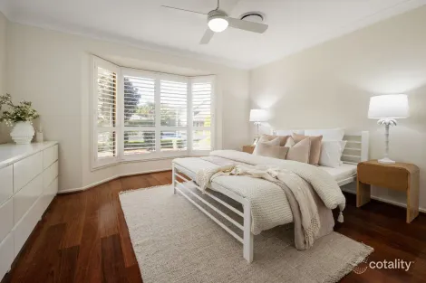 Property photo of 1 Lambeth Place Chapel Hill QLD 4069