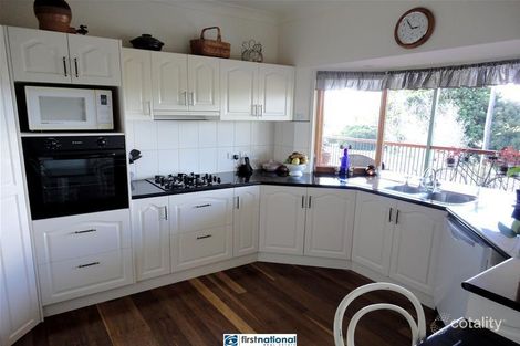 Property photo of 18 Currawong Avenue Yungaburra QLD 4884