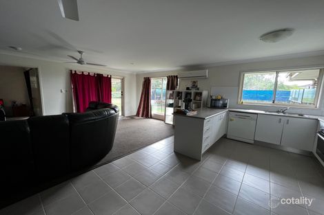 Property photo of 2 Malvern Drive Moore Park Beach QLD 4670