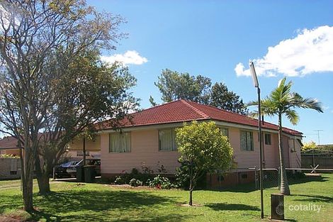 11 Baybreeze St, Manly West, QLD 4179
