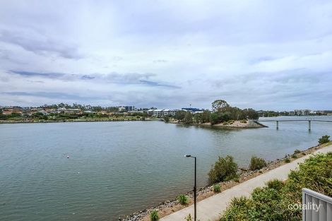 4/15 South Bay Dr, Varsity Lakes, QLD 4227