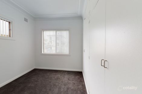 Property photo of 5 Faymax Street Pelican NSW 2281