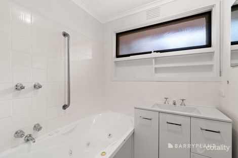 Property photo of 2/41 Starling Street Montmorency VIC 3094