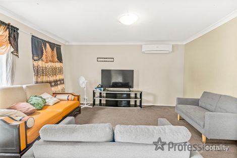 Property photo of 15 Balgonie Avenue Girrawheen WA 6064