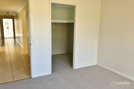 Property photo of 10 Chelsea Close Flinders View QLD 4305